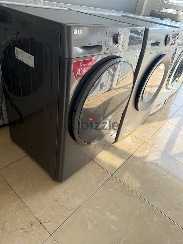 LG 8 kg washing machine available for sale in working condition 1