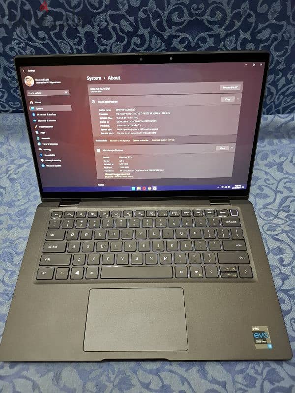 Dell Latitude 7420 2-in-1 Laptop 0