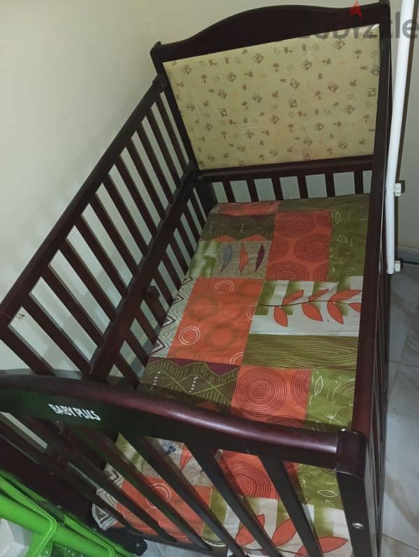 baby crib 1