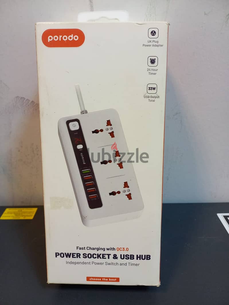 Power Socket with USB Hub 0