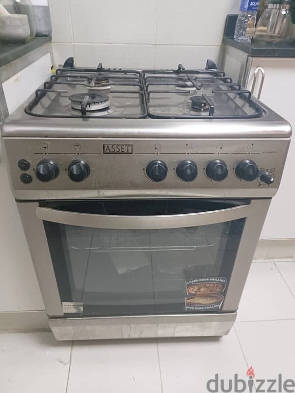 Used cooking range in good condition for sale 0