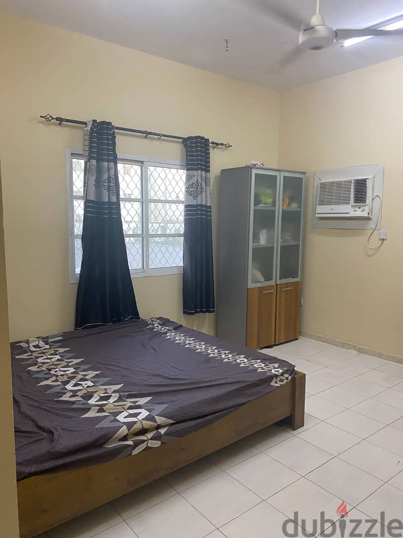 Room with attached bathroom. Near to Oman international  hospital 0