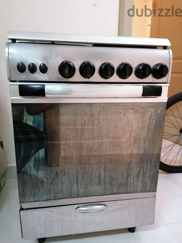 Four Burner Cooking Range 2