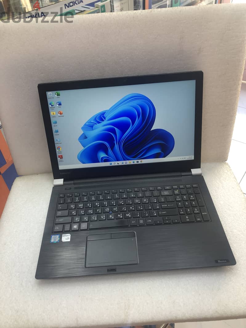 2GB NVIDIA GeForce930M CORE i7 16GB RAM 512GB SSD 15-6 INCH SCREEN 1