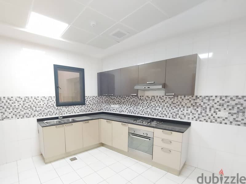 2BHK Apartment FOR RENT in Al Qurum Park View Bldg. PPA55 1