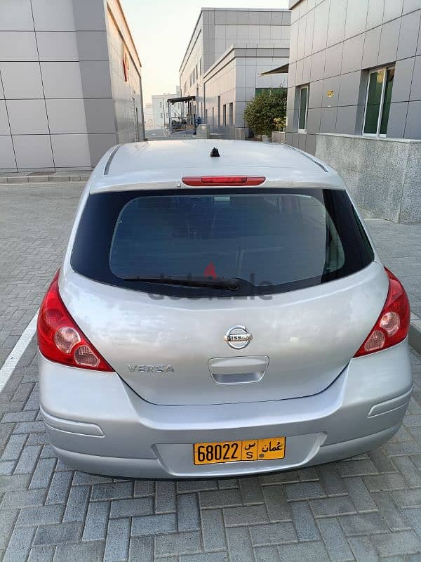 Nissan Versa 2010 0