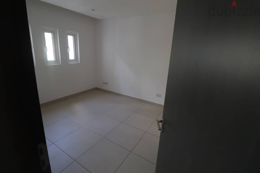 Al Mouj 4 BHK Villa 10