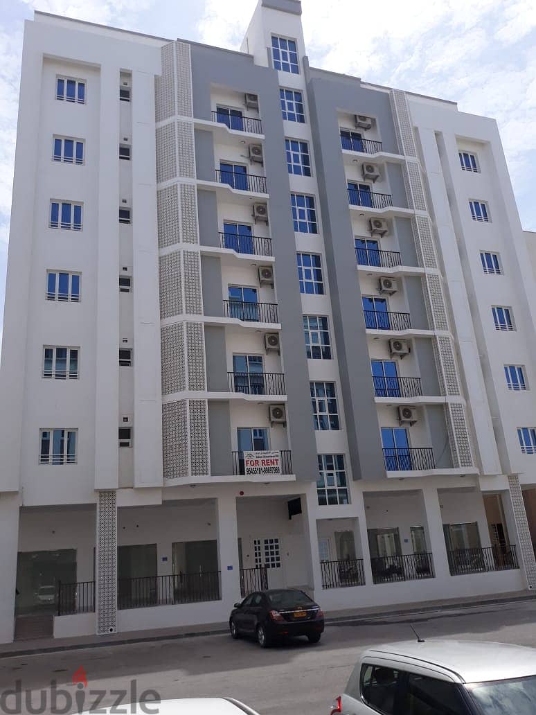 Flat in a Building in CBD/MBD For Rent 0