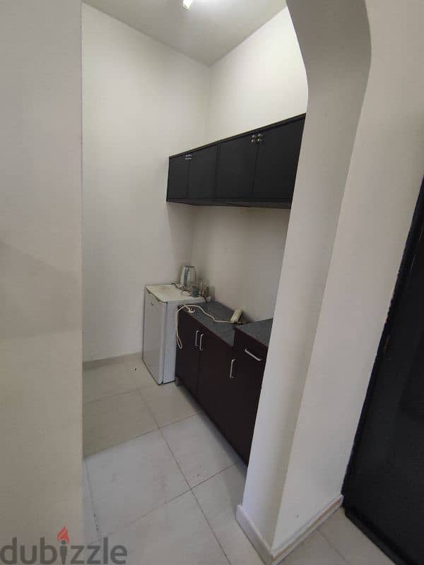 شقق وغرف للايجار small furnished flat and room 1