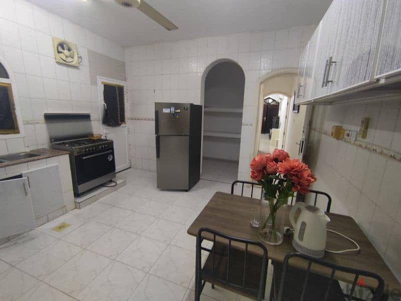 شقق وغرف للايجار small furnished flat and room 18