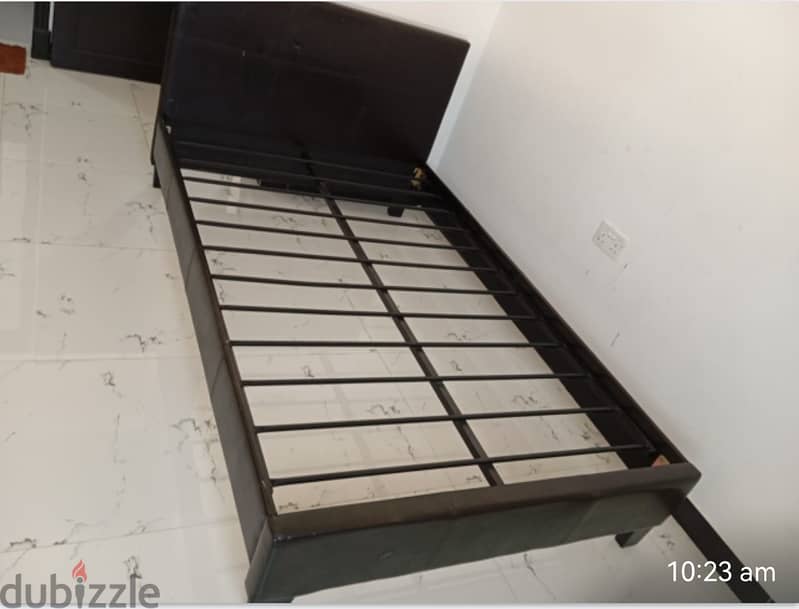 Two Single bed without Mattresses 0