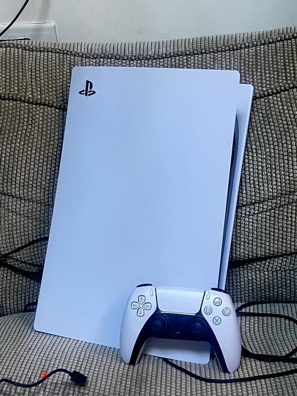 PS5 مستعمله ساعه وحده فقط 2