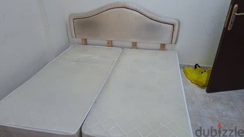 Bed, Mattress and Headboard used 0