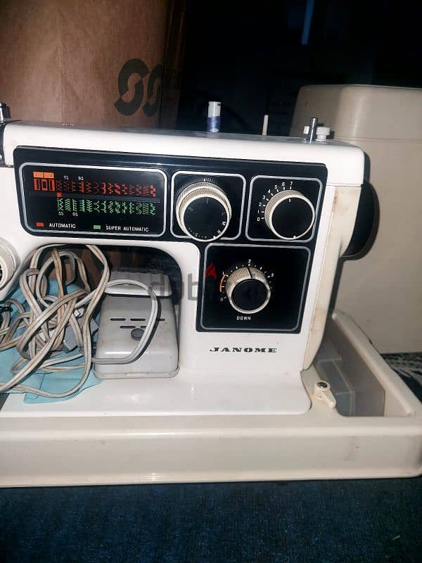 Janome Company sewing machine 0