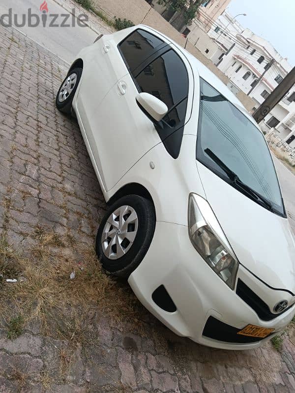 Toyota Yaris 2012 0