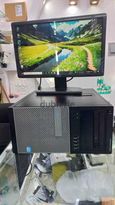 DELL i7 with monitor ram 8 gb 128  gb ssd and 500 gb hdd