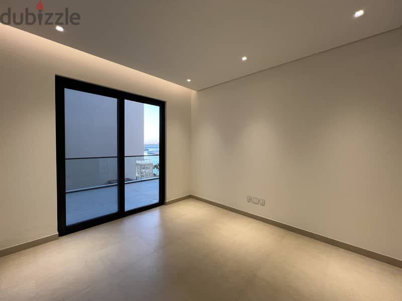 New 2 Bedroom Apartment for Rent in Al Mouj 9