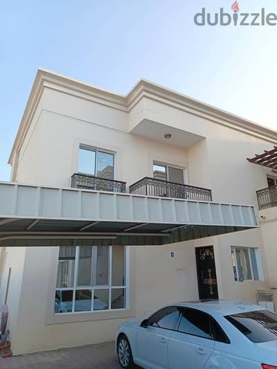 SR-Mk-670 *For Rent: Spacious Villa in Bushar*
                                title=