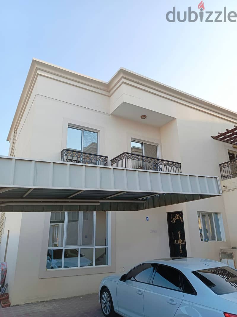 "SR-Mk-670 *For Rent: Spacious Villa in Bushar* 0