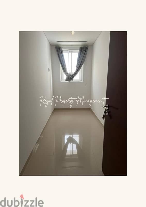 **Charming 1-Bedroom Apartment with Study Room for Rent in Al Mouj** 5