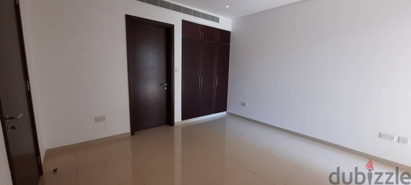 2 BHK Apartment for Rent-  Marsa 1 - Al Mouj 7