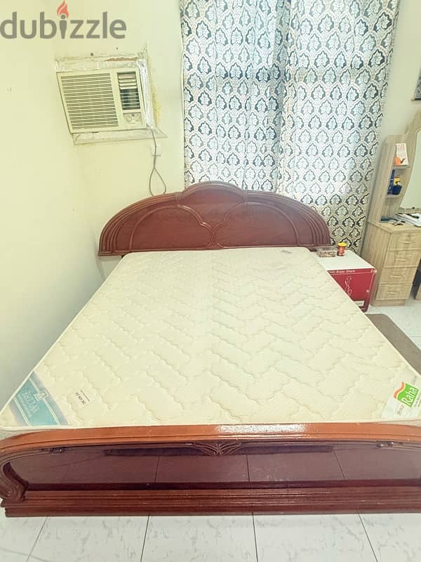 Double Bed With mattress Very good condition like new 1