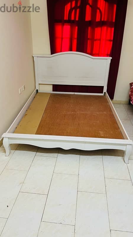 Used double bed WOOD 1