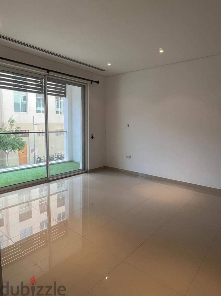 Spacious 1+1BHK Apartment for Rent in Al Mouj PPA367 2