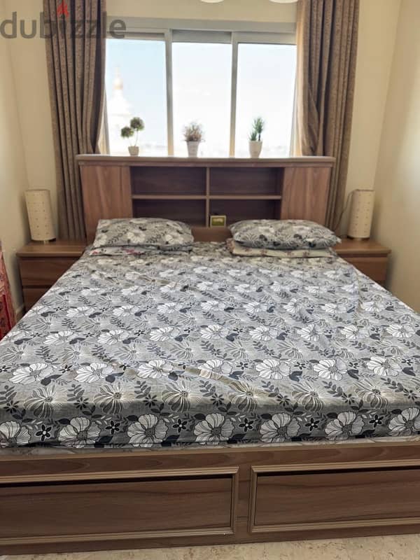 bedroom set with mattress 0