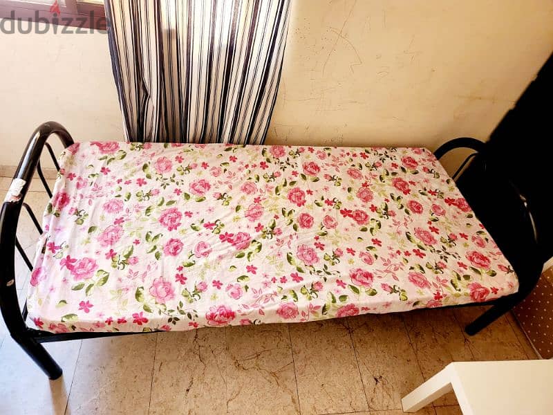 Single bed for sale 0