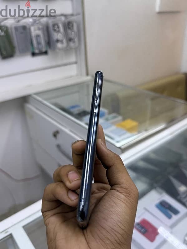 APPLE IPHONE 11 PRO FOR SALE 1