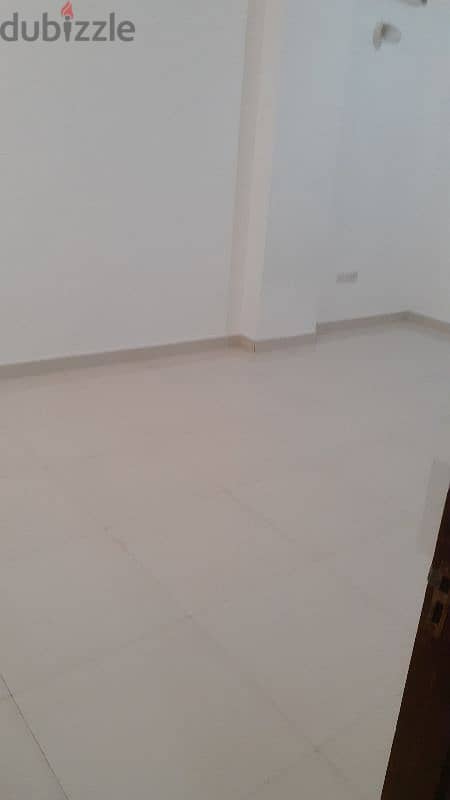 ONE BH FLAT NEAR SPAR SUPERMARKET CBD RUWI 6