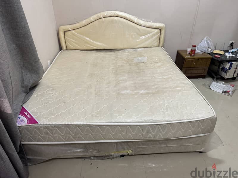 Double bed for urgent sale 1