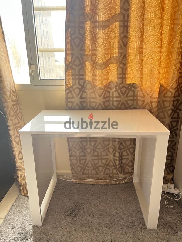 For Sale Desk 0