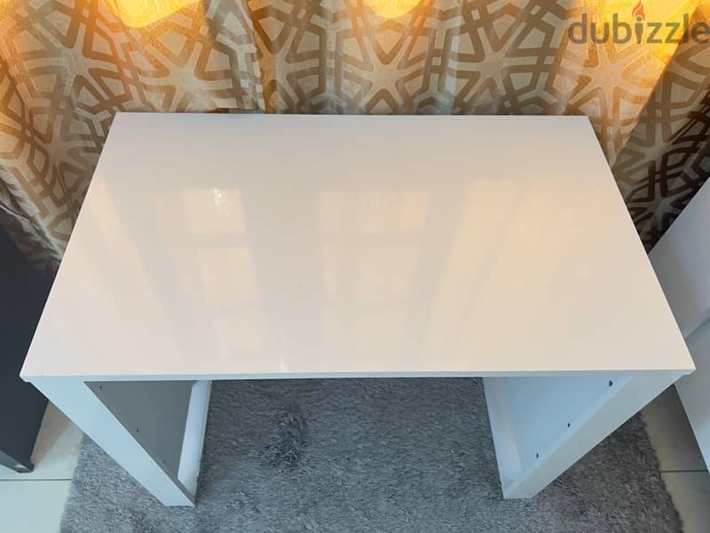 For Sale Desk 1