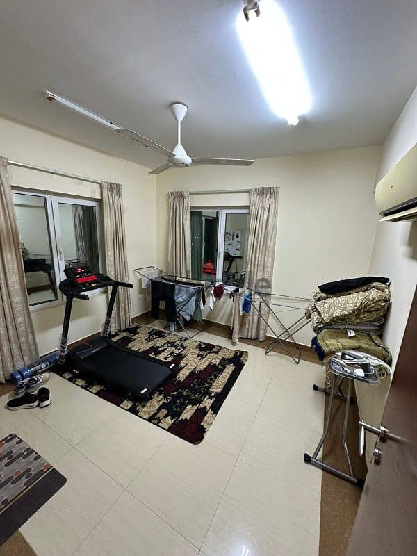 fully furnished apartment available for families 3