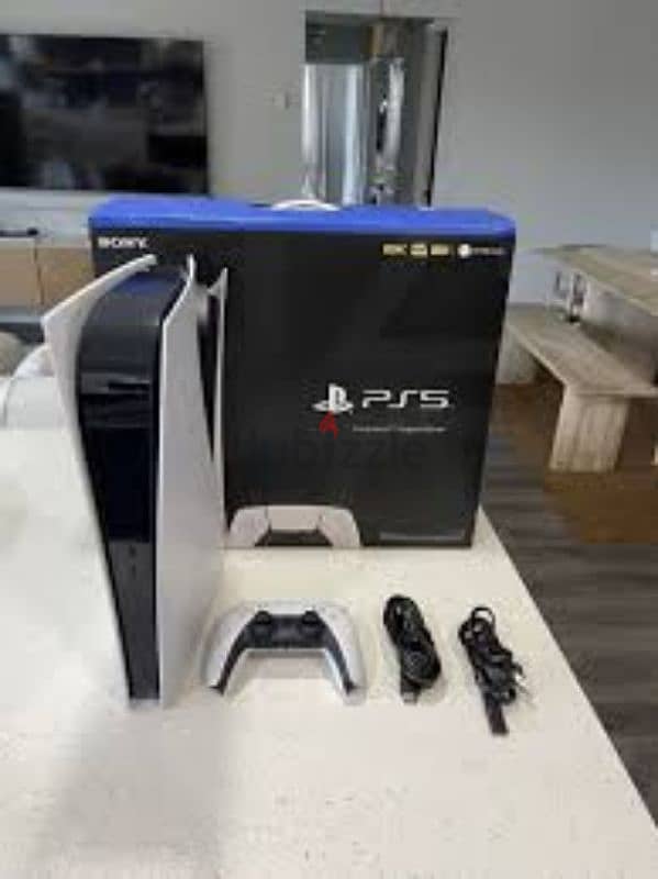 Used PS5 Digital in excellent condition 0