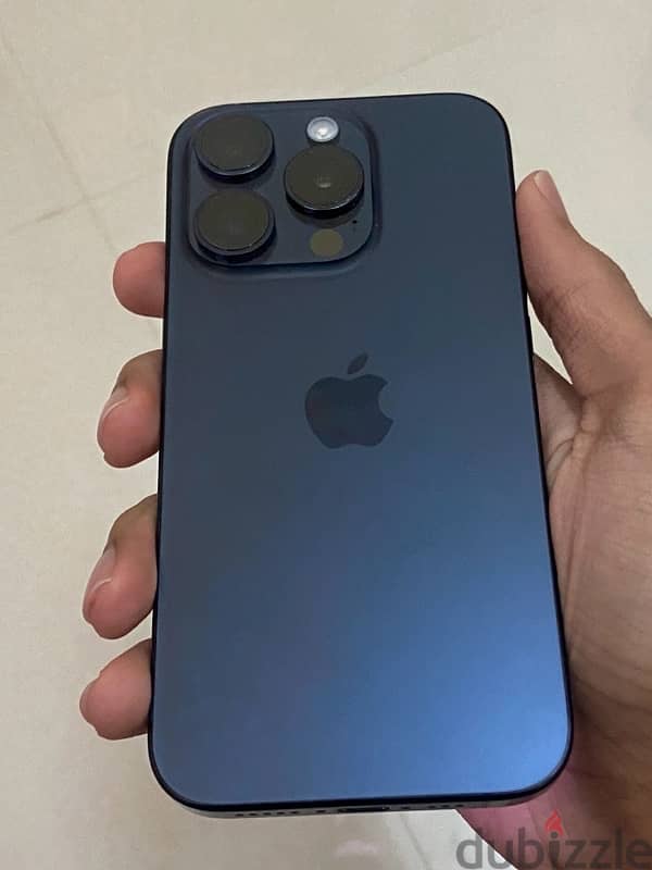 iPhone 15 pro clean titanium 0