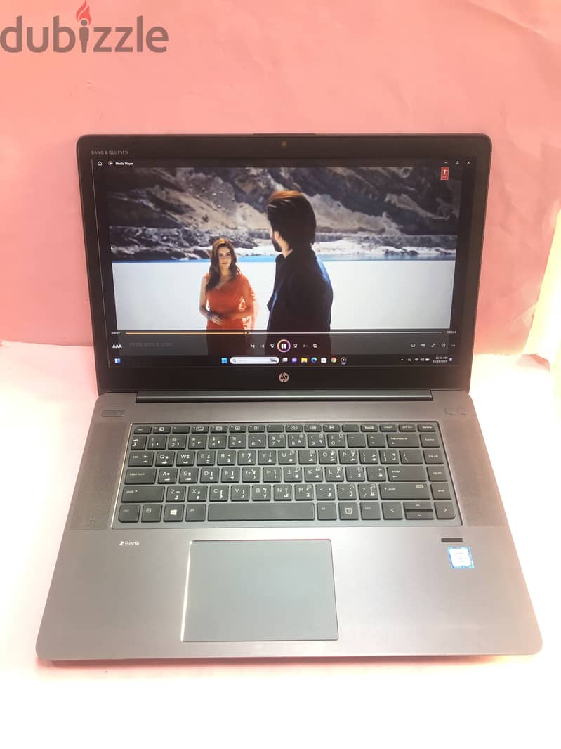 HP ZBOOK STUDIO G3 4GB NVIDIA GRAPHICS QUADRO M1000+ 16GB INTEL HD GRA 1