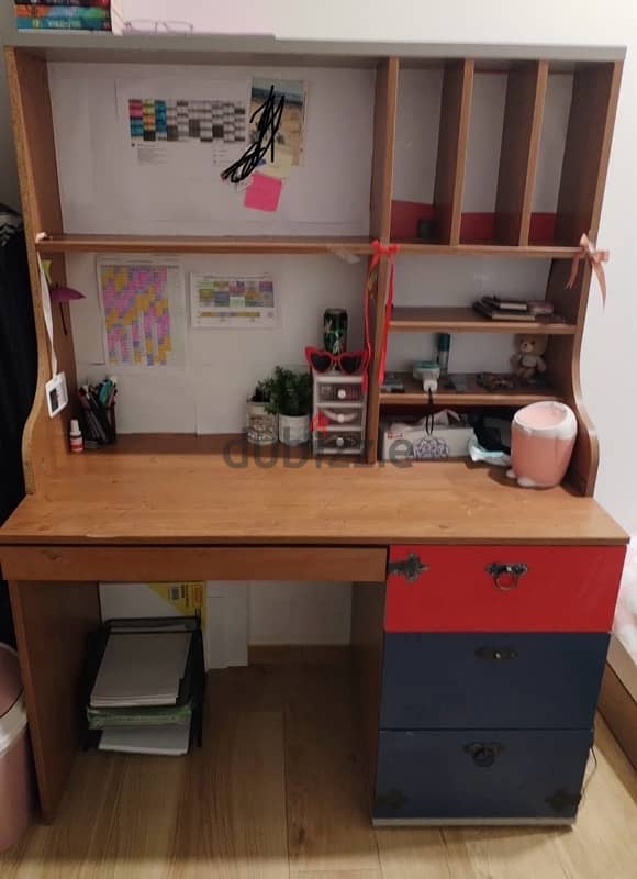 desk for studies 0