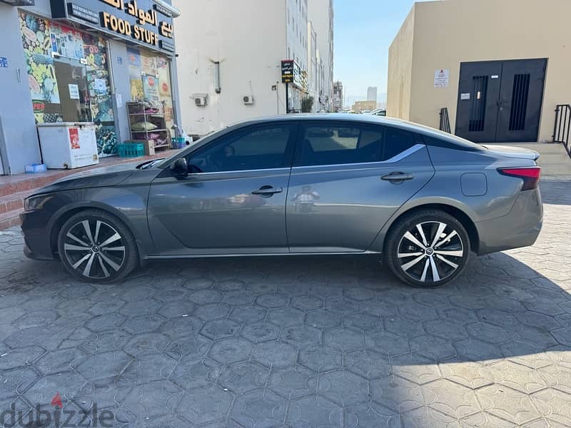 Nissan Altima 2022 0