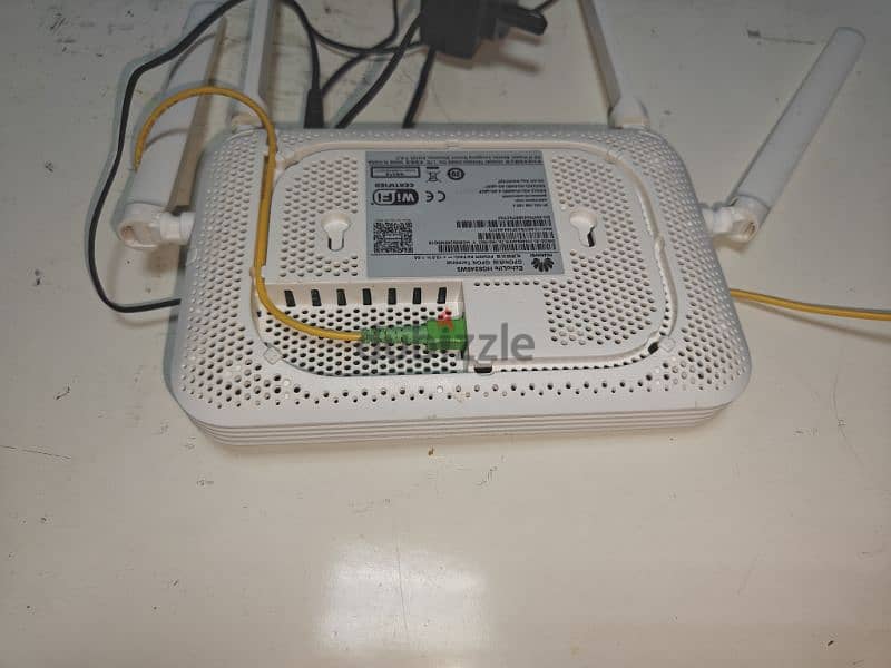 Huawei Gpon fiber modem or router use like omantel,ooredo or awser 0