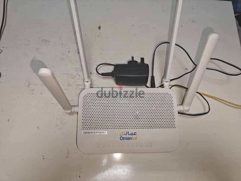 Huawei Gpon fiber modem or router use like omantel,ooredo or awser 2