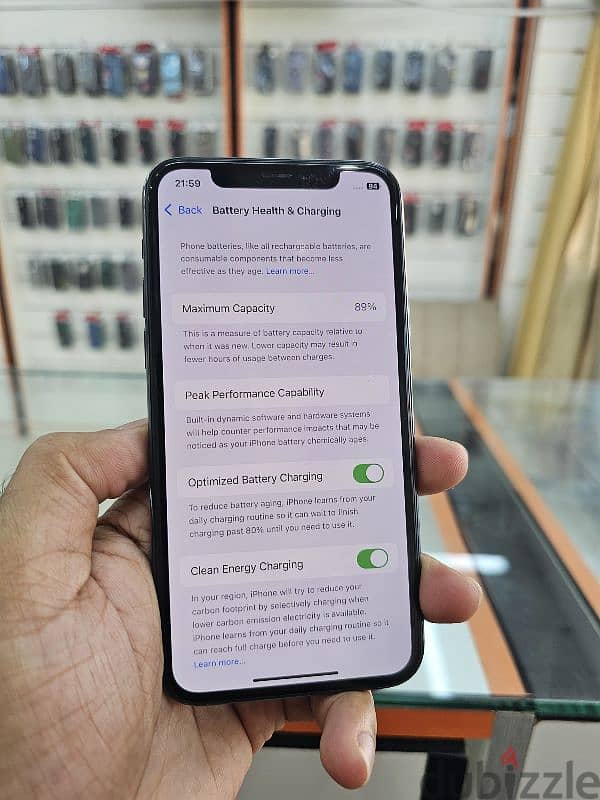 iPhone 11 Pro 256GB Waterproof 2