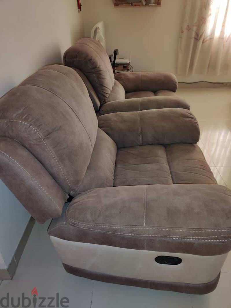 Expat Used Recliner Chair 3