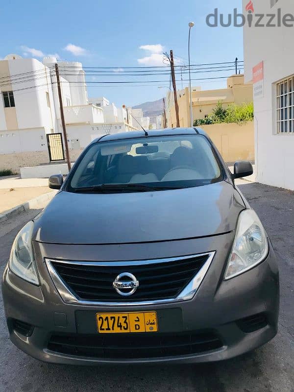 Nissan Sunny 2012 0