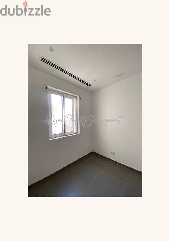 3 bedrooms townhouse for rent in Almouj 1