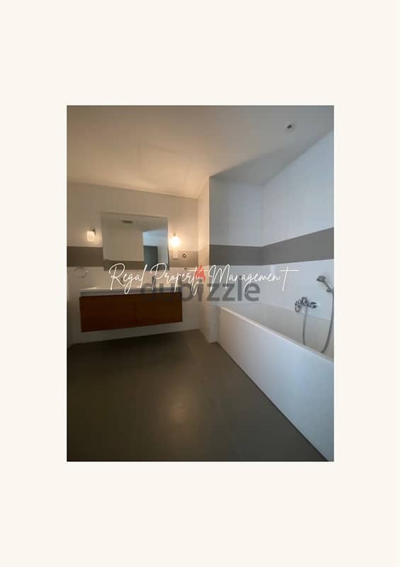 3 bedrooms townhouse for rent in Almouj 5