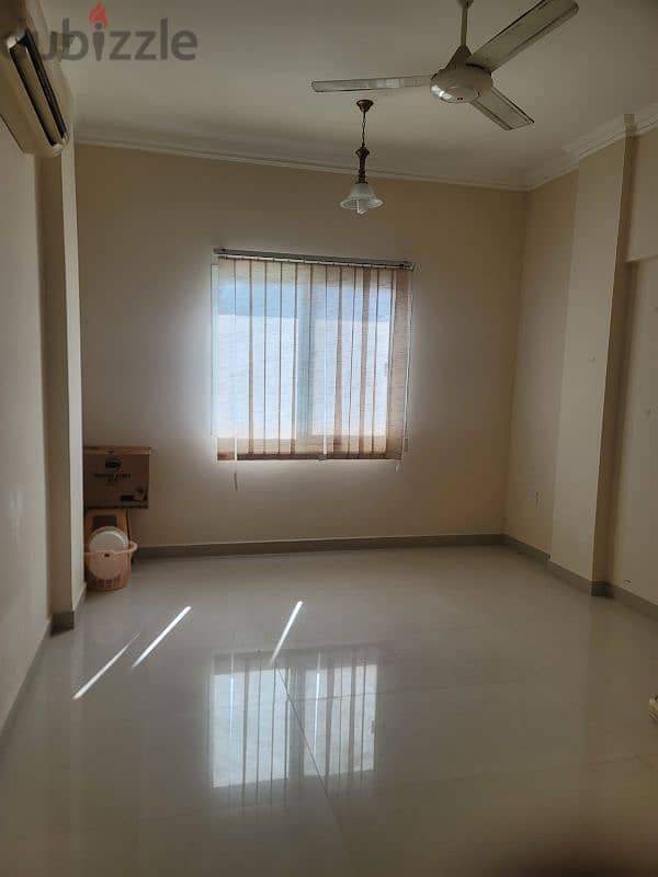 Room for Rent in prime location of Al-Khuwair 0