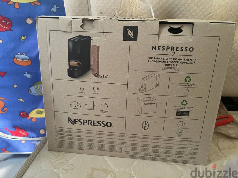 NESPRESSO ESSENZA MINI coffe machine 2